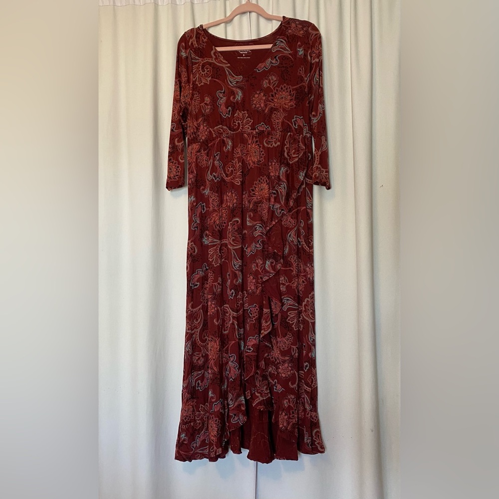 Ingrid & Isabel Burgundy Floral Long Sleeve Dress